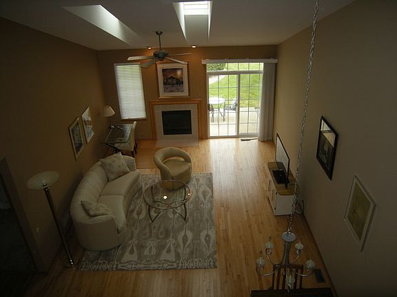 5th image of 18135 Waterway Ct