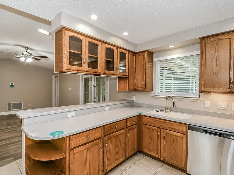 5317 Lamar Shaw Ct — Photo 6