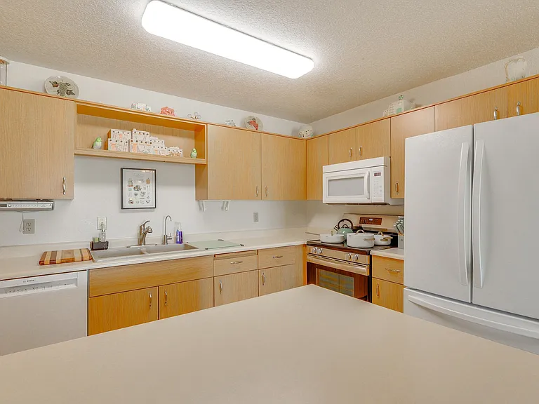 2094 Mesquite Ave #224 — Photo 1