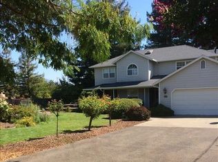 19219 Mimosa Ln, Sonoma, CA 95476