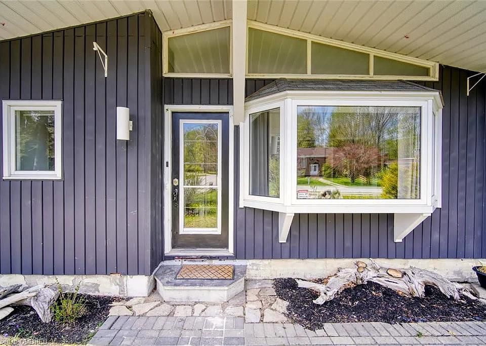 1st image of 56 Ottawa Ave
