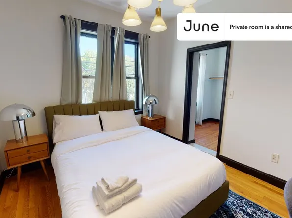 33 Egremont Rd #D, Brighton, MA 02135