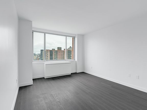 4th image of 101 W End Ave #Phf