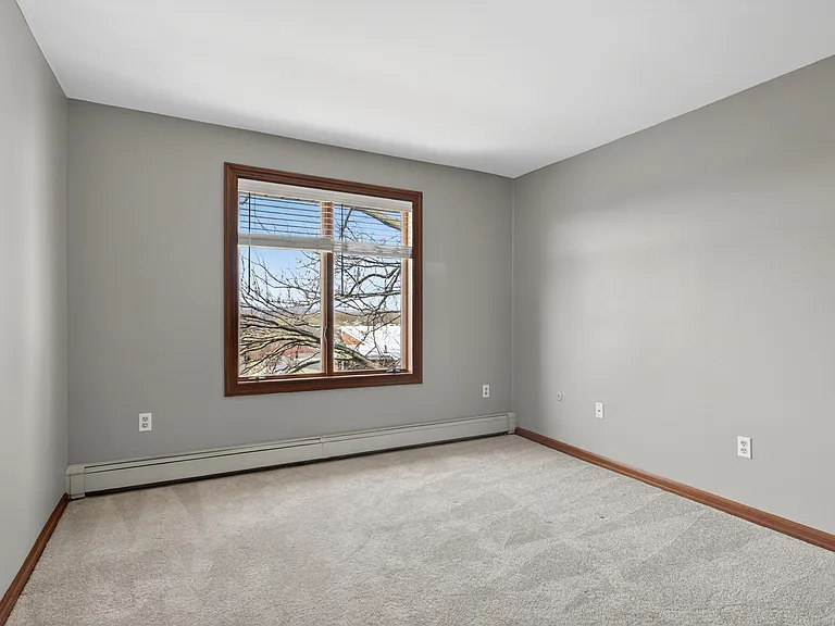 243 Newark Ave #2 — Photo 17