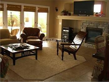 4th image of 3326 Chesterbrook Ct