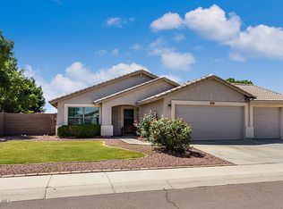 3045 W Horsham Dr, Phoenix, AZ 85027
