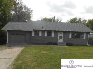 5705 Hartman Ave, Omaha, NE 68104