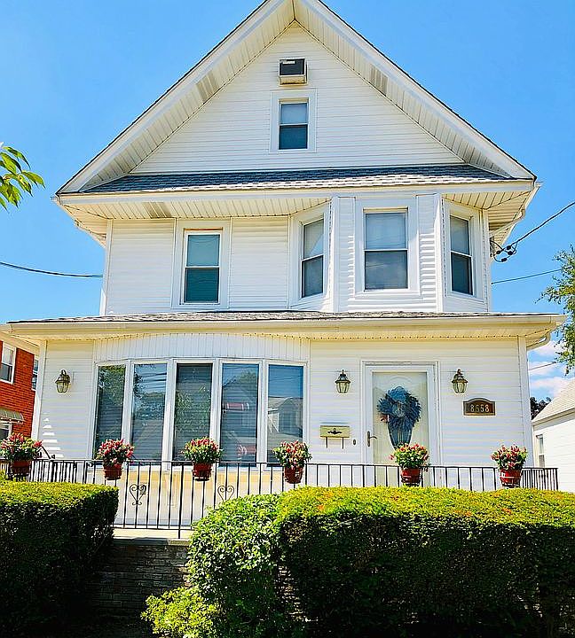 1st image of 8558 261st St