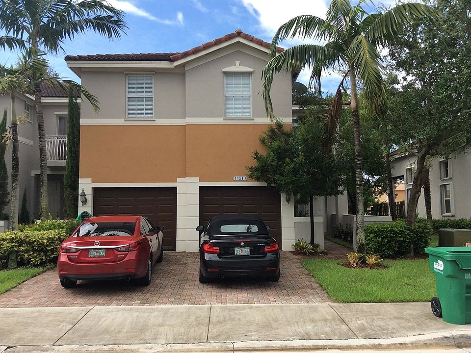 1st image of 11510 NW 79th Ln