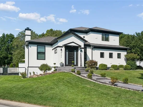 5346 W 123rd St, Overland Park, KS 66209