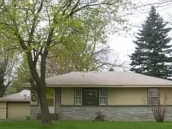 (undisclosed Address), Mounds View, MN 55112