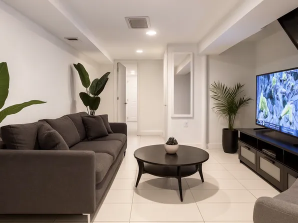 242 Troutman Street image 8 of 10