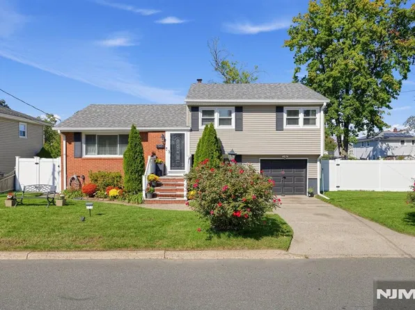 141 Highland Avenue, Bergenfield, NJ 07621