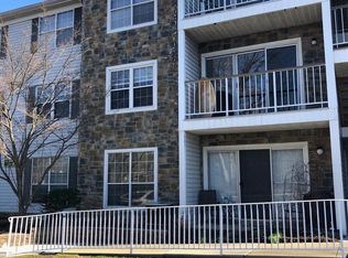 33 Mulberry Ct, Hamilton, NJ 08619