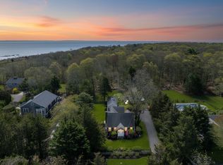 12 Noyes Ave, Mattapoisett, MA 02739
