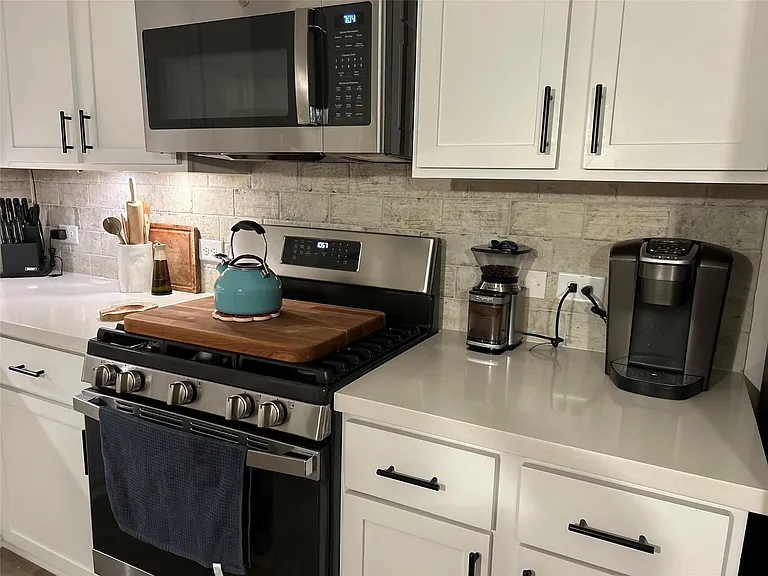 3213 Cornflower Coast Ct — Photo 5