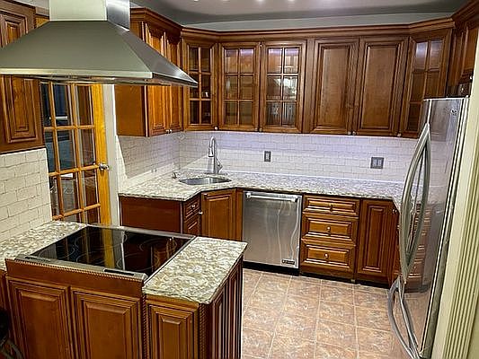 2nd image of 2388 29th St APT 2