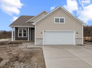 9603 Sophia Ct, Franklin, WI 53132