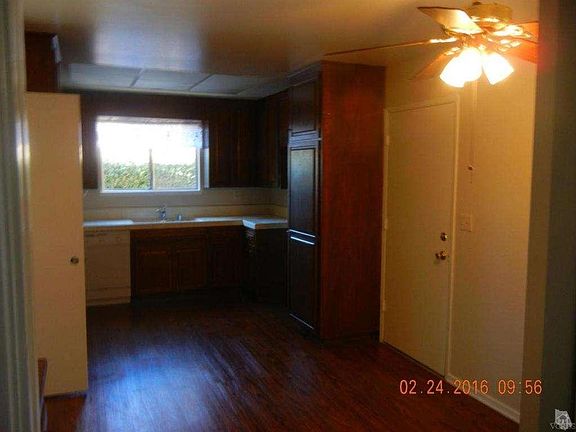 3rd image of 1532 N Dwight Ave