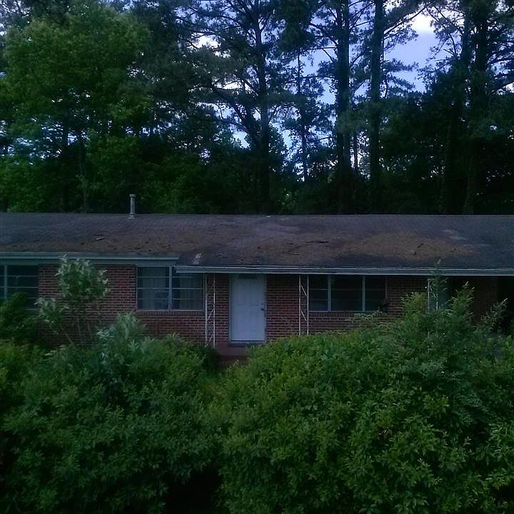 1st image of 76 Pavillion Dr