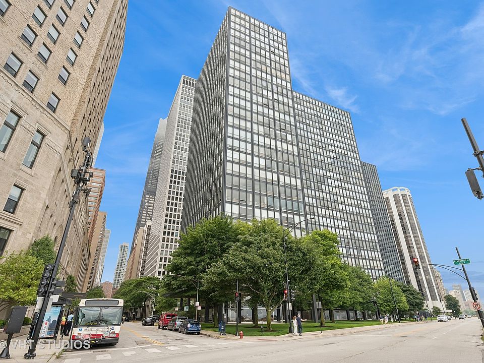 1st image of 860 N Lake Shore Dr APT 19K