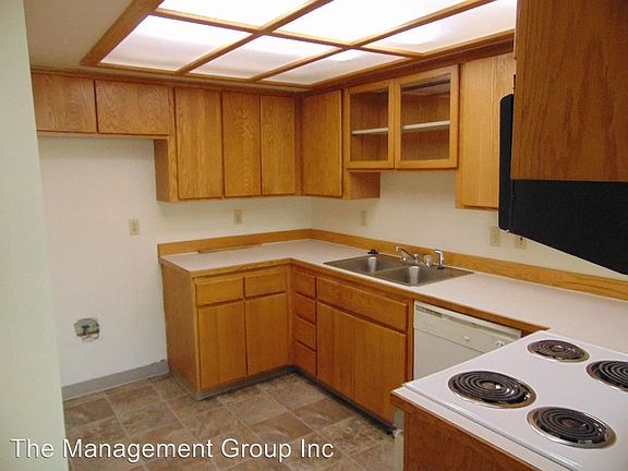 4th image of 11912 SE 7th St APT B