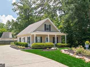 728 Skyview Dr NE, Marietta, GA 30060