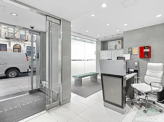 Rented by Mirador Real Estate | media 2