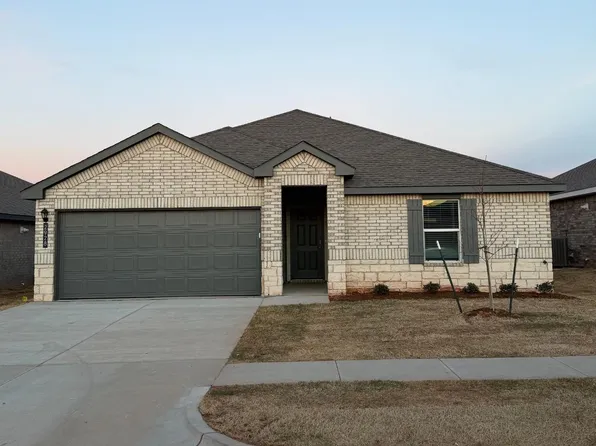 2928 Ember Dr, Yukon, OK 73099