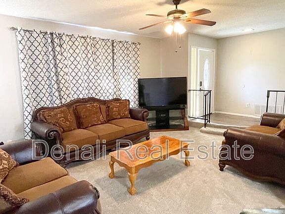 3rd image of 14401 N 35th Dr