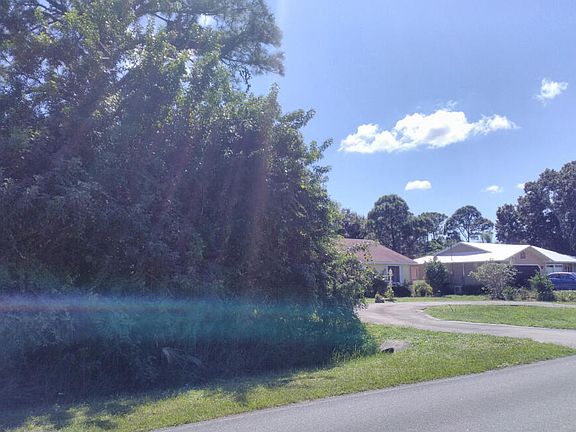 4th image of 7003 Lakeland Boulevard