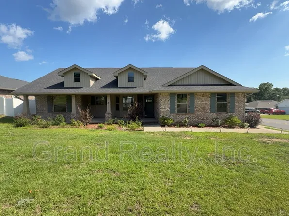 5004 Hamilton Crossing Blvd, Milton, FL 32570