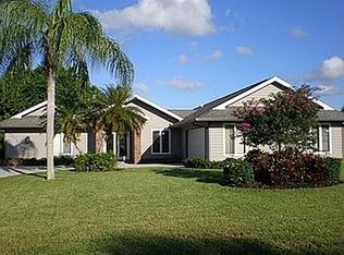 2202 Regal Way, Naples, FL 34110