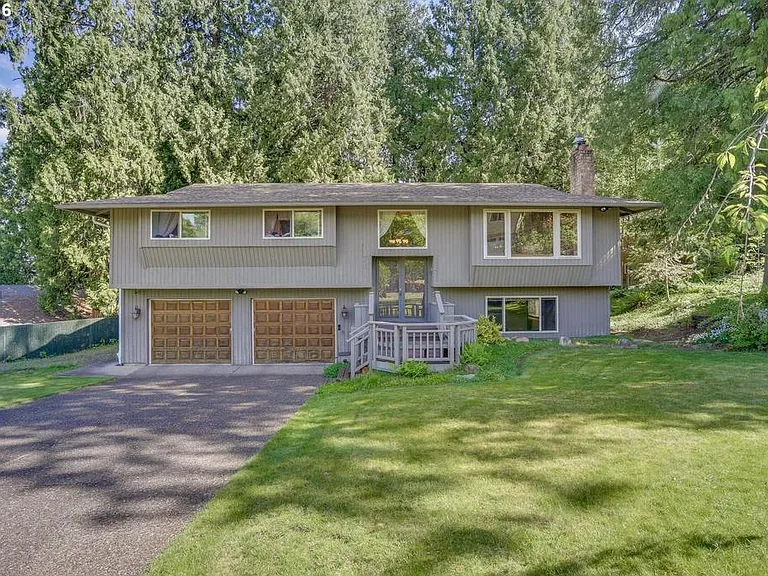 23645 NE Holladay St — Photo 22