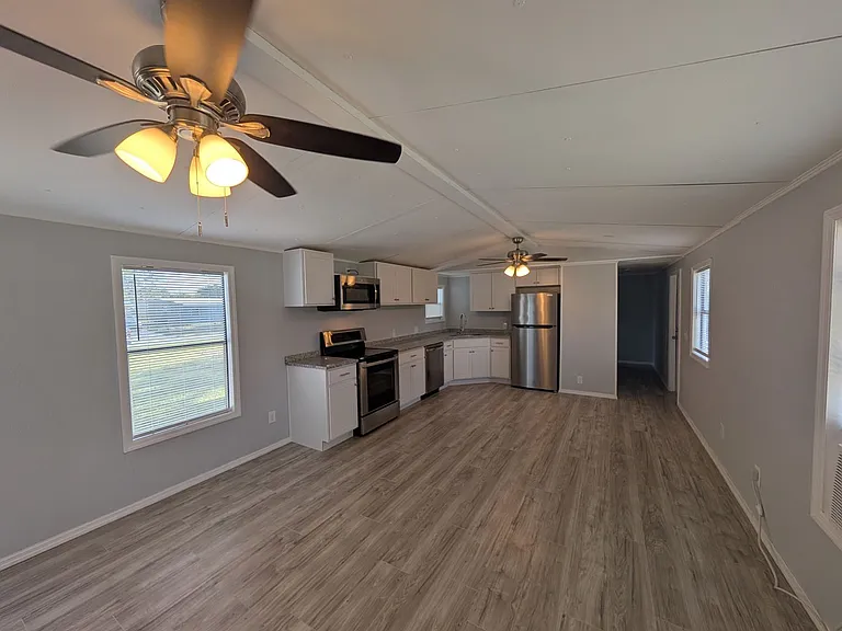 3314 Kittles St — Photo 5