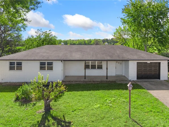 257 Carr Ct, Harrison, AR 72601