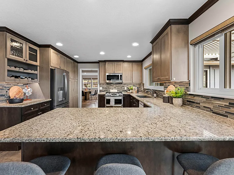 629 E Braemere Rd — Photo 11