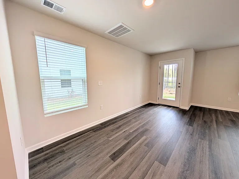 620 Golden Resin Rd — Photo 11