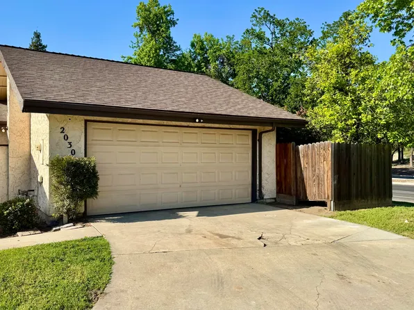 2030 E Andrea Court, Visalia, CA 93292