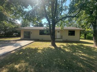 408 N College St, Mountain Home, AR 72653