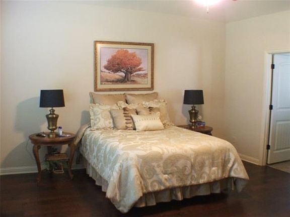 5th image of 6603 Bulow Ct
