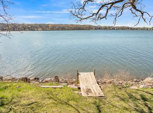 16876 255th Ave, Spirit Lake, IA 51360