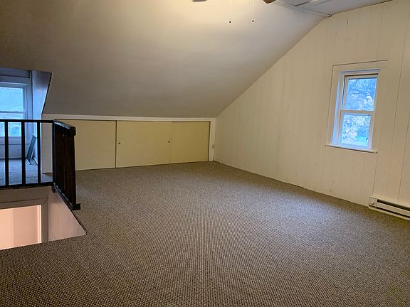 3rd floor bedroom