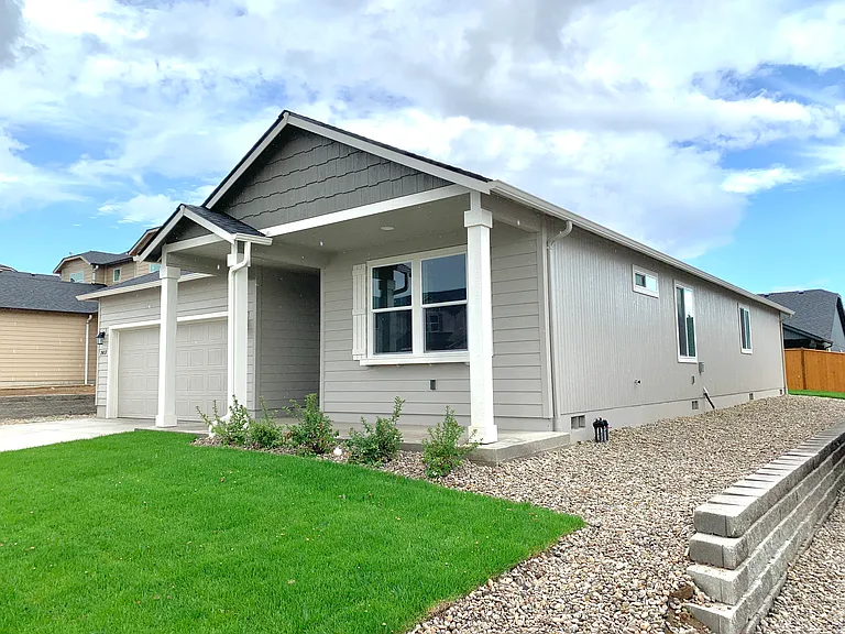 2417 Imperial Dr NW — Photo 26