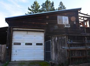 286 4th St, Alderpoint, CA 95511