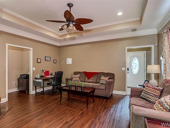 5th image of 10440 Hunt Cir