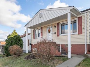 206 E Pitt St, Canonsburg, PA 15317
