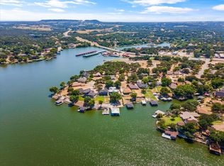 632 S Rough Creek Ct, Granbury, TX 76048
