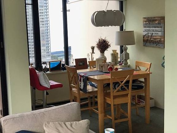 4th image of 2100 3rd Ave #14-floor 1