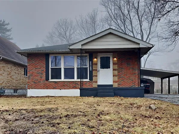 12015 Larimore Rd, Saint Louis, MO 63138
